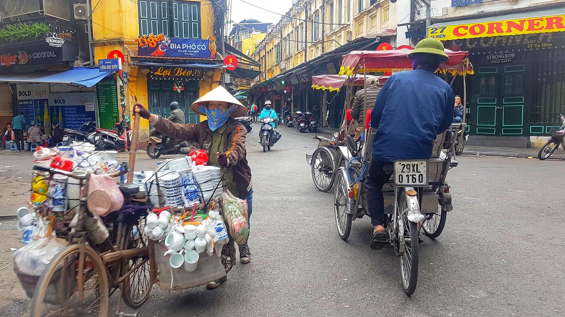 From Hanoi to Phnom Penh: A Cultural Journey 8-Day